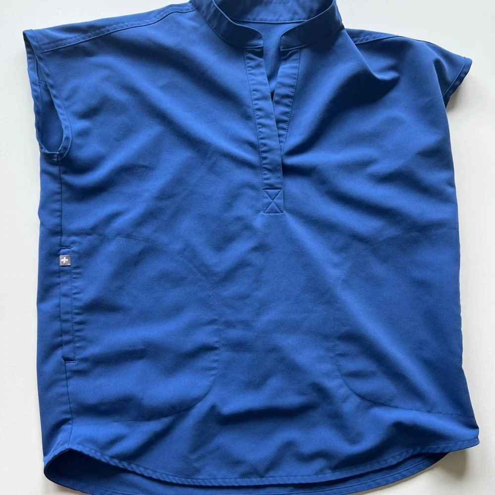 Figs Technical Collection Blue Top - Picture 3 of 4